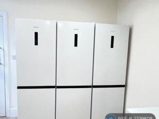 Room for rent in Feckenham, City Of Bristol