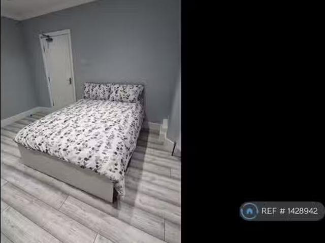 House for rent in Belvedere, Greater London