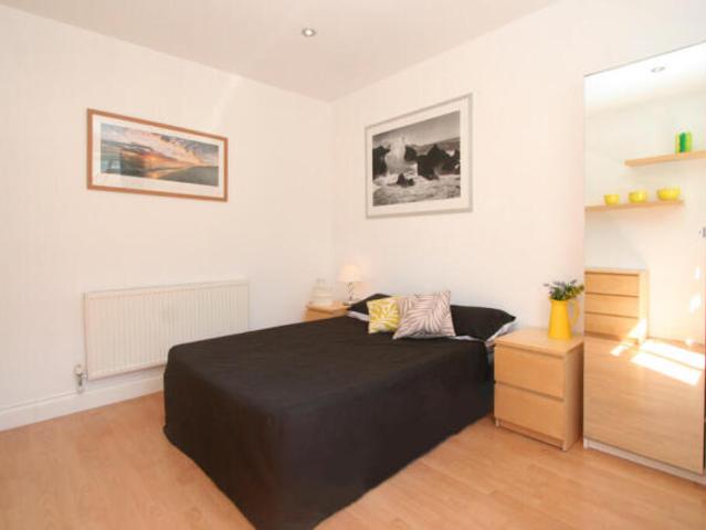 Room for rent in Cat Hill