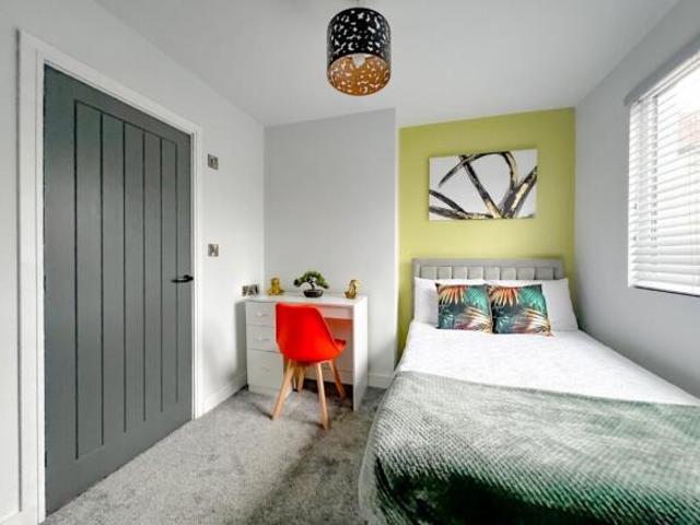 Room for rent in Gloucester, Gloucestershire