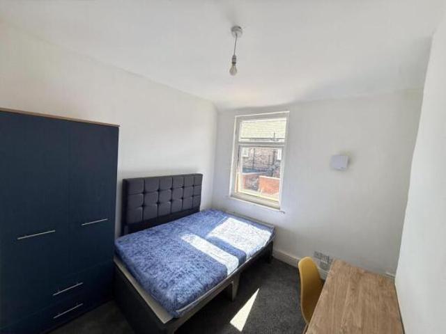 Room for rent in Elm Park, Liverpool