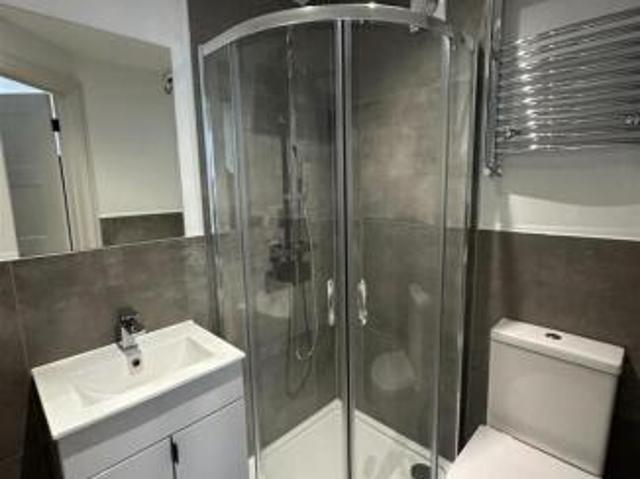 Room for rent in Kursaal Estate, Alton Barnes