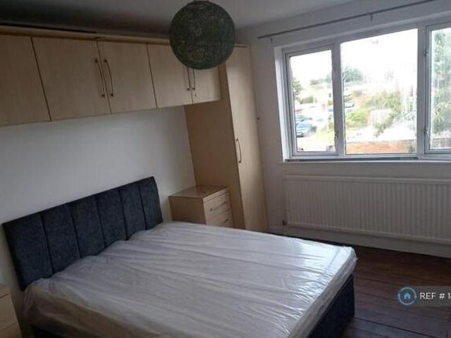 House for rent in Lyons, Greater London