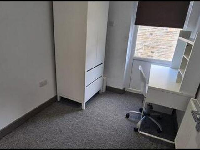 House for rent in Huddersfield, West Yorkshire