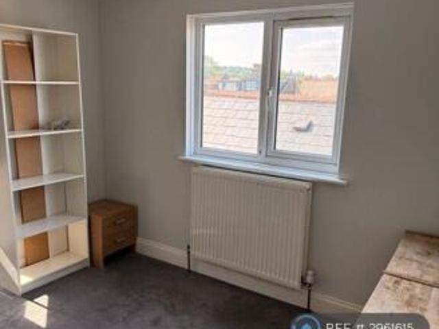 Room for rent in Cat Hill