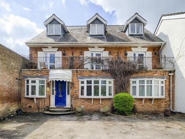 House for rent in Green Close, Warwickshire