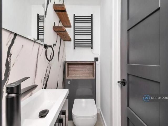 Studio for rent in Arbury, Cambridgeshire