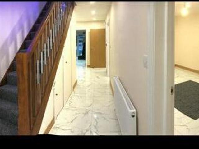 House for rent in Kingston Upon Thames, Greater London