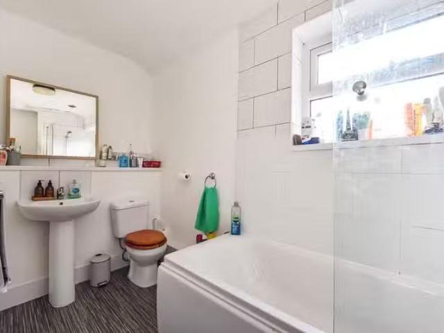 House for rent in Barry, Wales