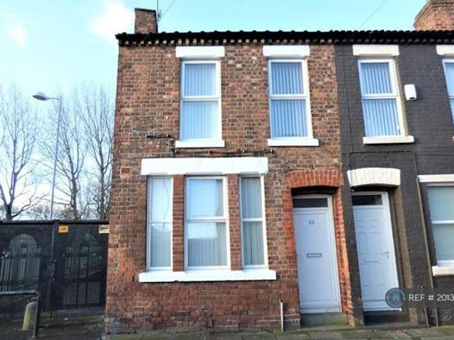House for rent in Calderstones