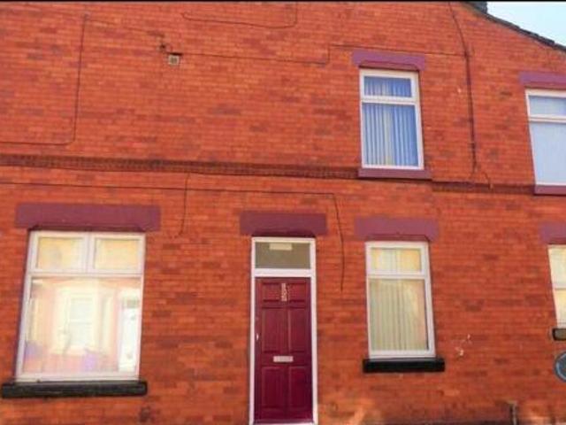 House for rent in Calderstones