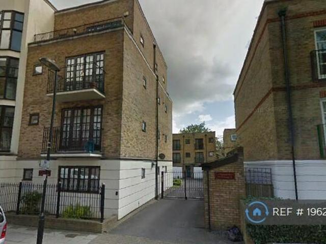 House for rent in Lyons, Greater London