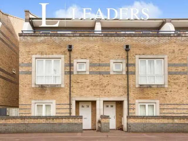 House for rent in Chesterton, Arbury
