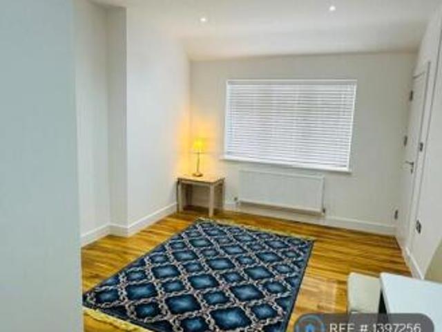 Room for rent in Welling, Greater London