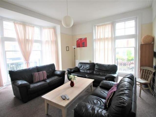 Room for rent in Holywell, Eastbourne