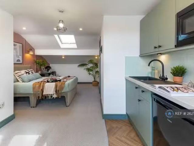 House for rent in Chesham, Bury