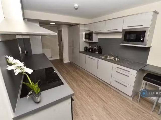 House for rent in Roby Mill, Lancashire