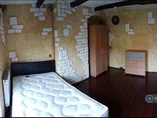 House for rent in Bickley, Greater London