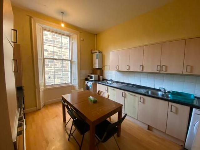Room for rent in Newington, Scotland