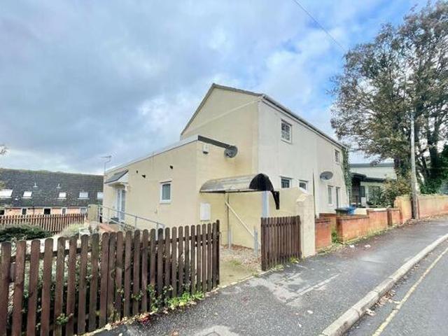 House for rent in New Catton, East Bank