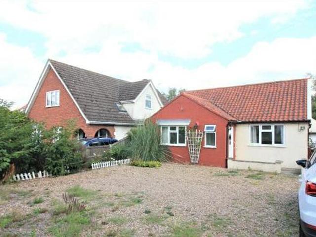 House for rent in East Bank, Norfolk
