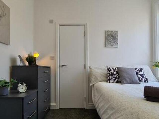 House for rent in Oldbury, West Midlands