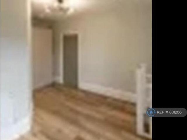 Room for rent in Cat Hill
