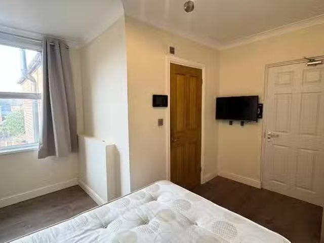 House for rent in Crewton, East Midlands