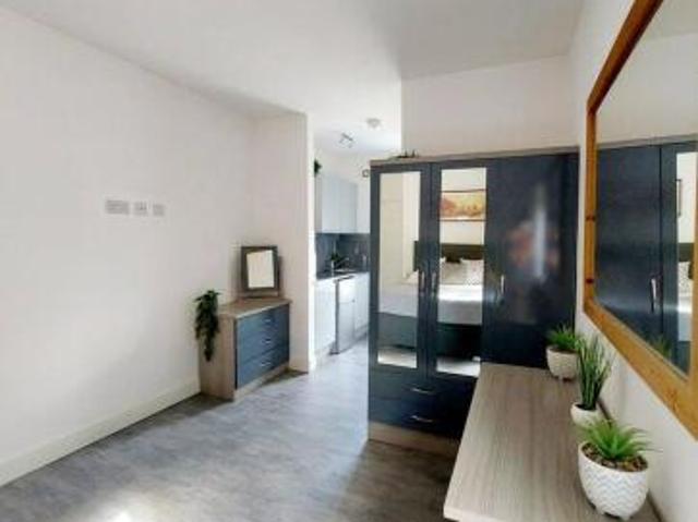Room for rent in Hampton Green, Cambridgeshire