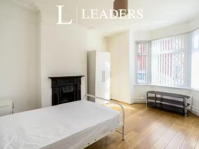 House for rent in Broken Cross, Macclesfield