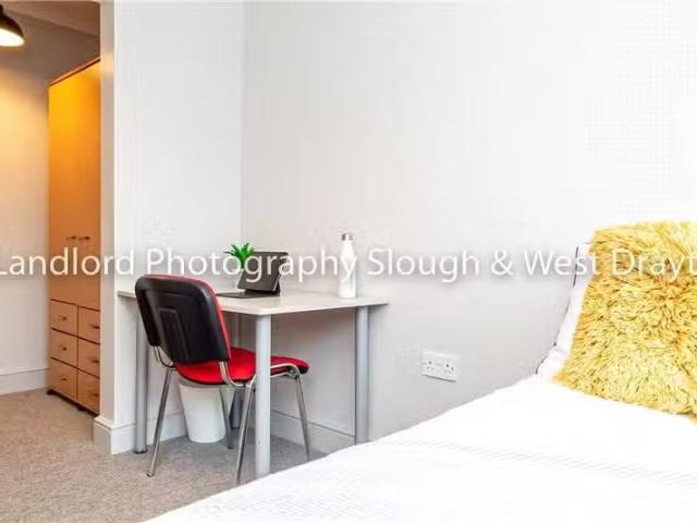 House for rent in Westborough, Surrey