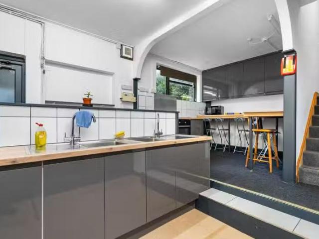 House for rent in Remenham