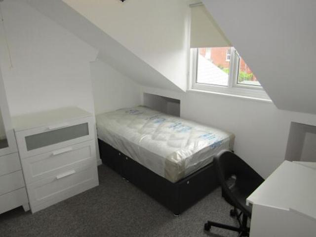 Room for rent in Watergate, Devon