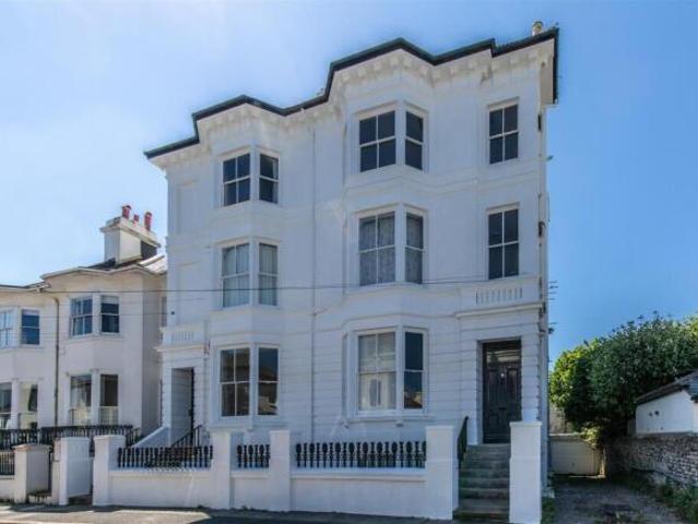 Room for rent in Brunswick, Brighton