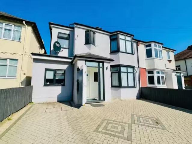 House for rent in Enfield, Greater London