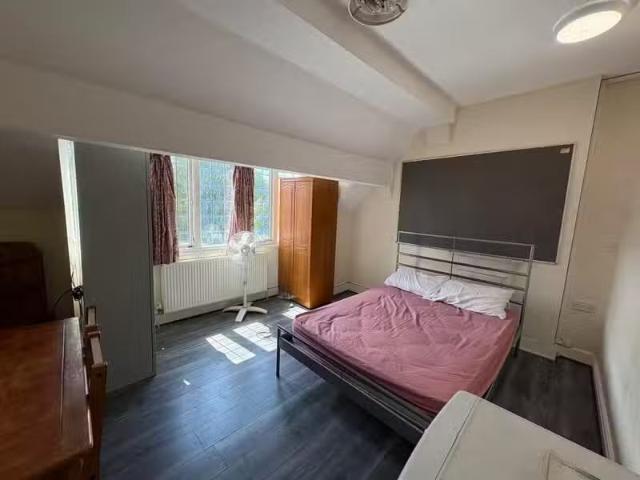 House for rent in Saddleworth, Pendock