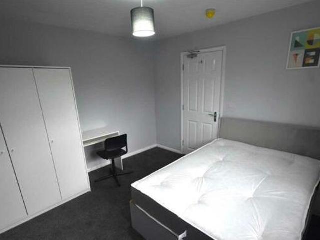 House for rent in Stone, Monks Orchard