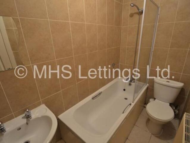 Room for rent in West Yorkshire