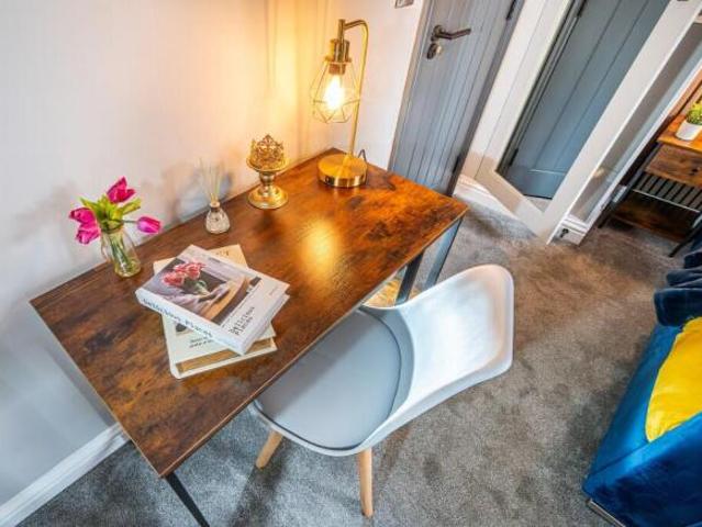 Room for rent in Wiltshire