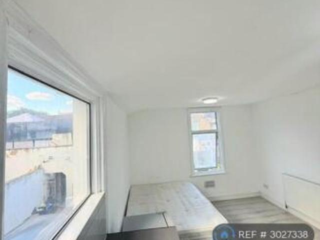 Room for rent in Cat Hill