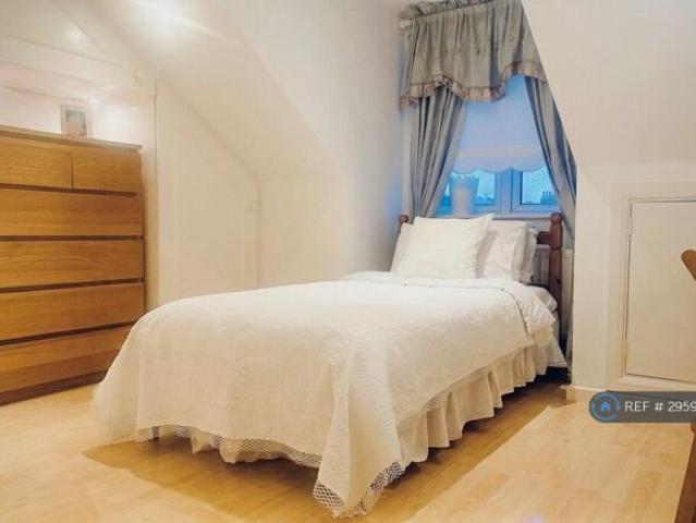 Room for rent in Cat Hill