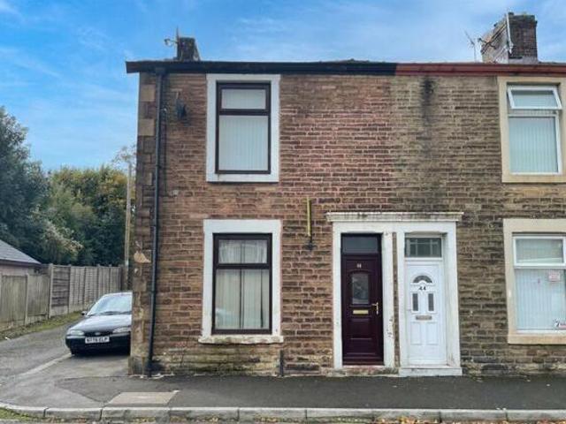 House for rent in Darwen