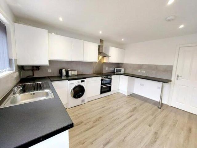 Room for rent in Paston, Peterborough