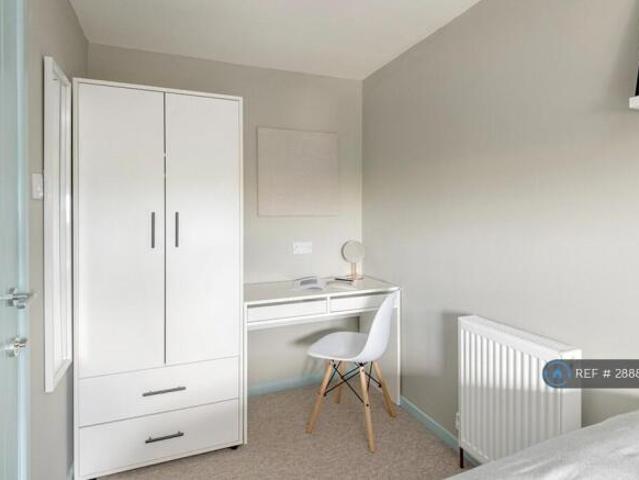 Room for rent in Dulcote, Bath And North East Somerset