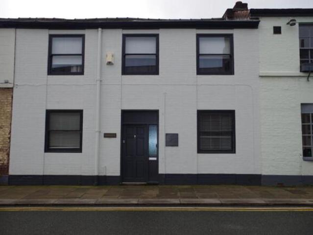 Room for rent in The Haulgh, Lee Bank