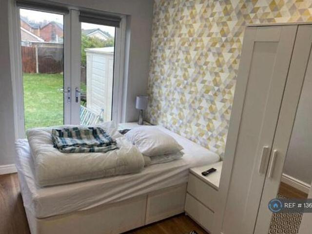 House for rent in Lyons, Greater London
