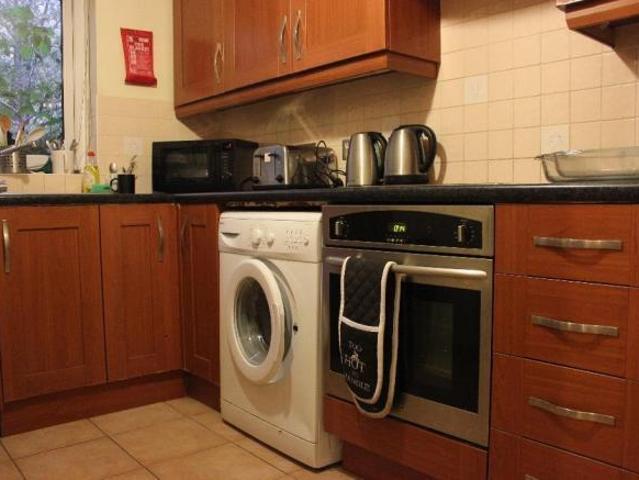 Room for rent in Cat Hill