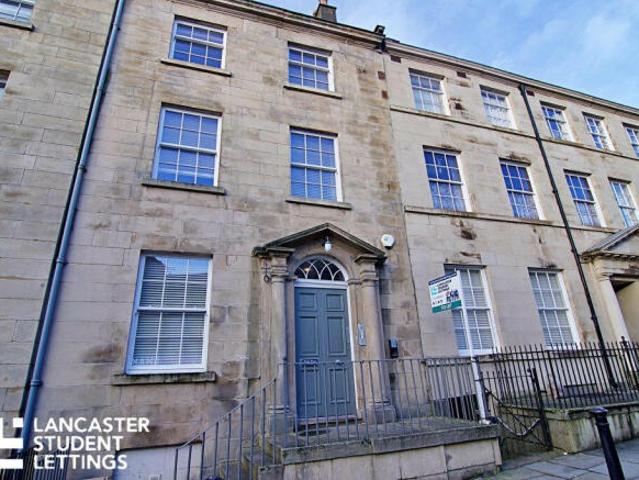 Room for rent in Bare, Lancashire