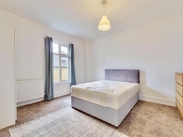 Room for rent in Greater London