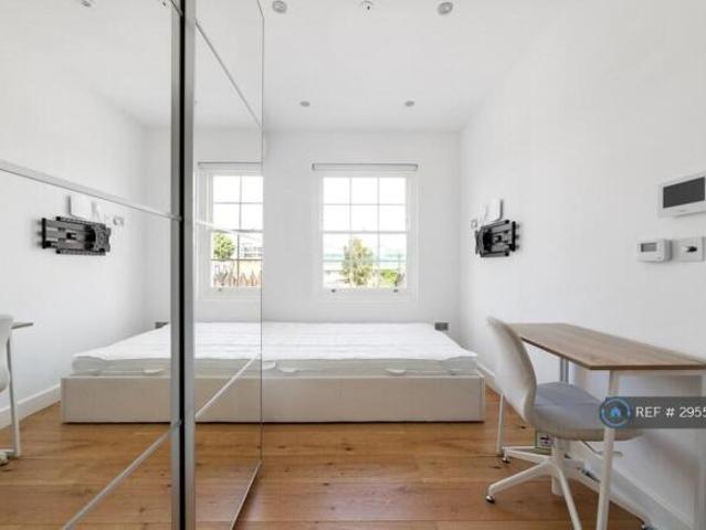 Room for rent in Cat Hill